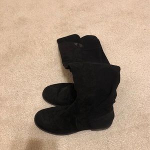 Guess boots